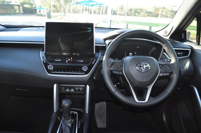 2024 Toyota Corolla Cross Atmos