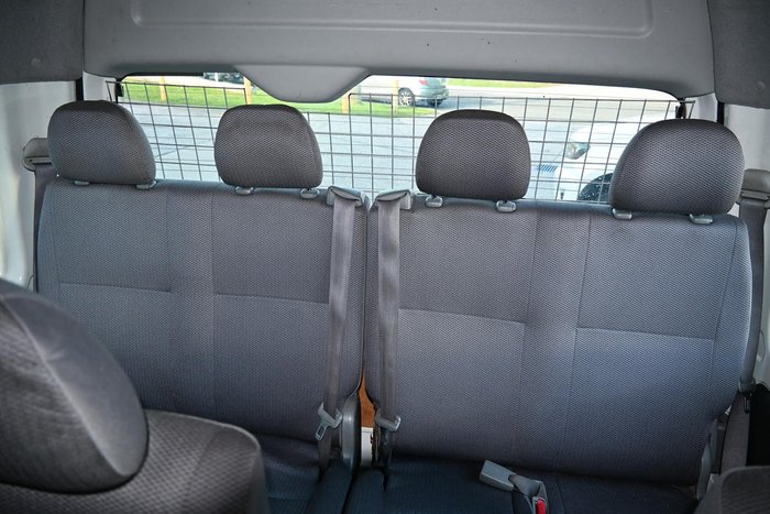 2013 Toyota Hiace Commuter