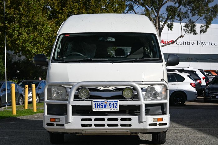2013 Toyota Hiace Commuter
