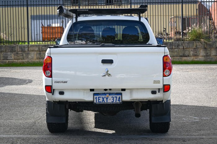 2015 Mitsubishi Triton GLX