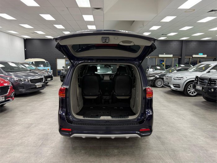 2018 Kia Carnival Platinum