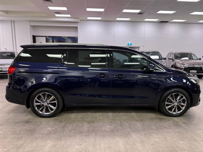 2018 Kia Carnival Platinum