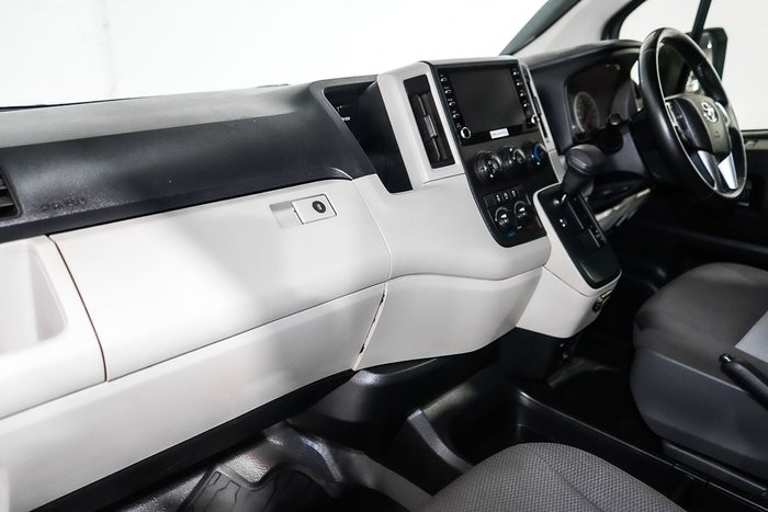 2021 Toyota Hiace Commuter