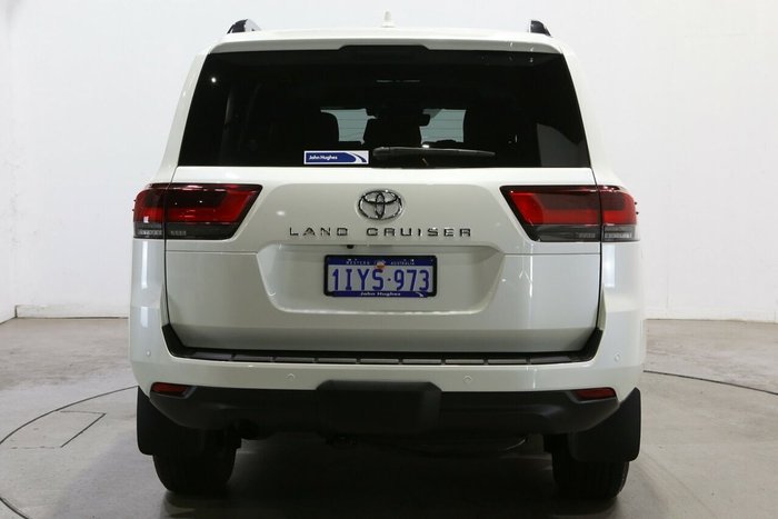 2025 Toyota Landcruiser VX