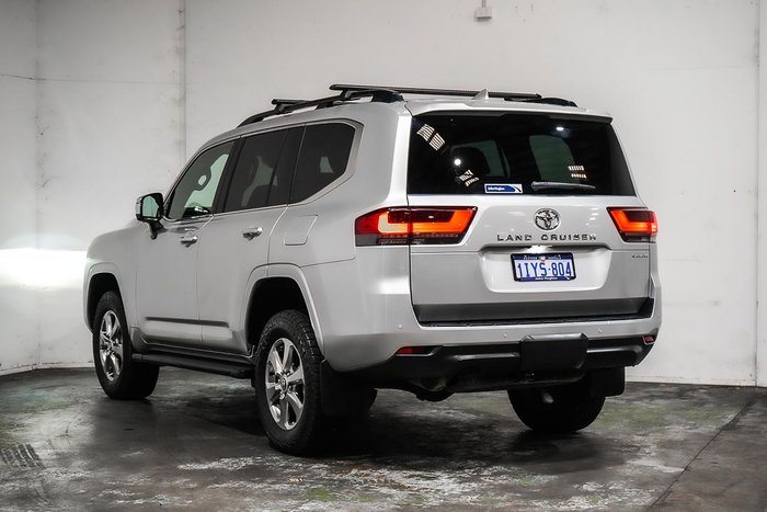 2024 Toyota Landcruiser Sahara