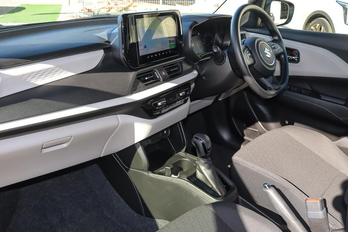 2025 Suzuki Swift Hybrid