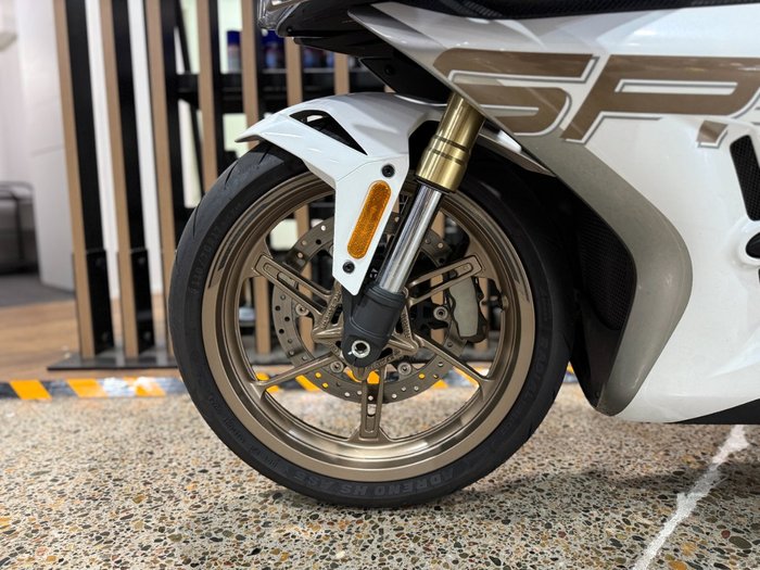 2025 CFMoto 450 SR S WHITE