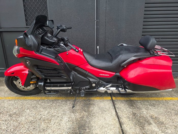 2013 Honda GOLDWING F6B RED
