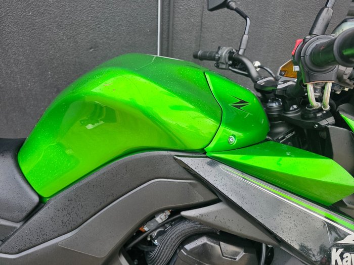 2013 Kawasaki Z1000 GREEN