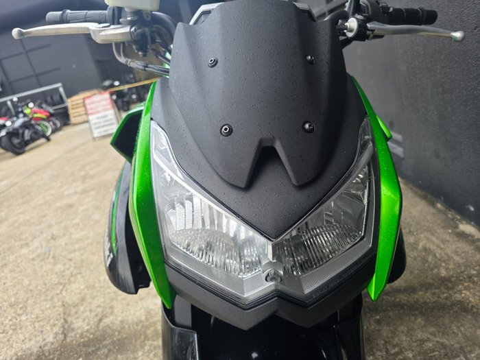 2013 Kawasaki Z1000 GREEN