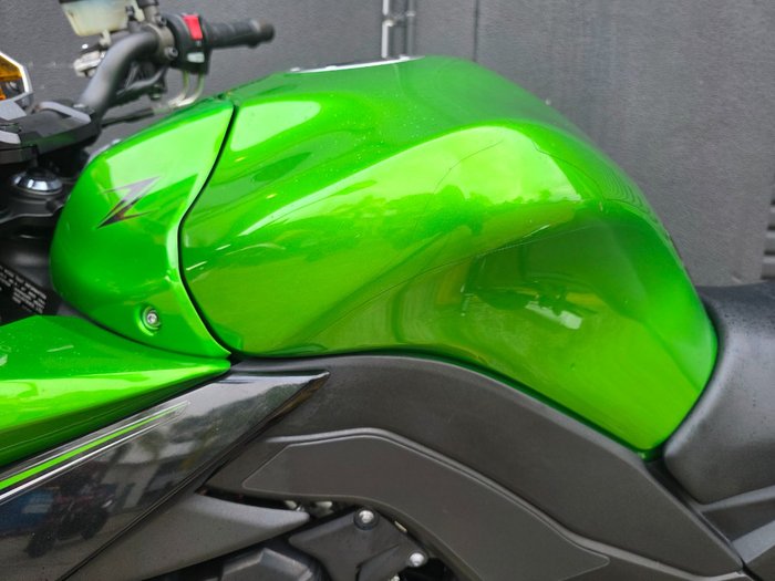 2013 Kawasaki Z1000 GREEN