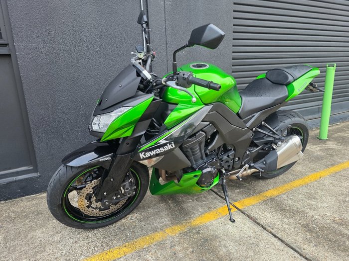 2013 Kawasaki Z1000 GREEN