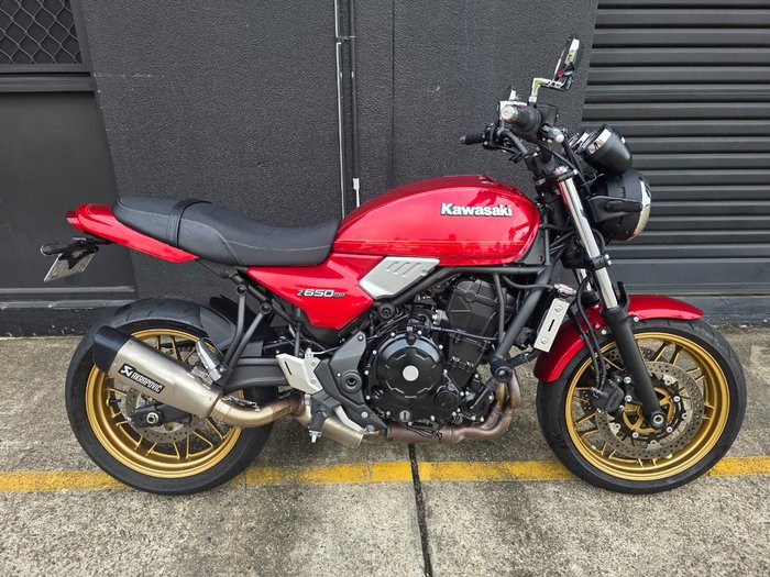 2023 Kawasaki Z650 RS RED