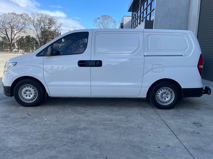 2019 Hyundai iLoad TQ4 MY19 Creamy White