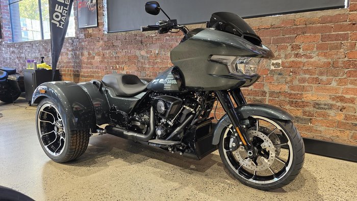 2026 Harley-Davidson Road Glide 3 (FLTRT)