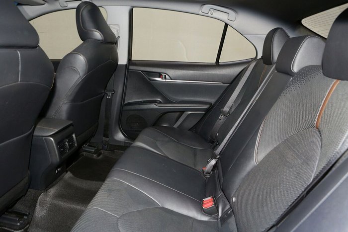 2018 Toyota Camry SL
