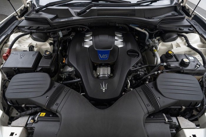 2017 Maserati Ghibli S