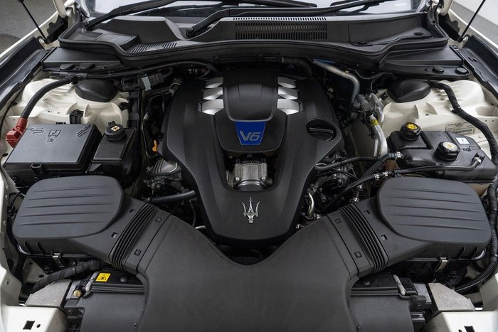 2017 Maserati Ghibli