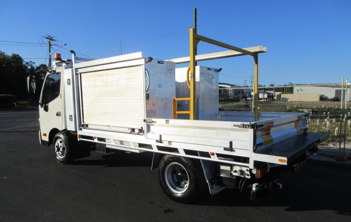 2018 Hino 300 Series