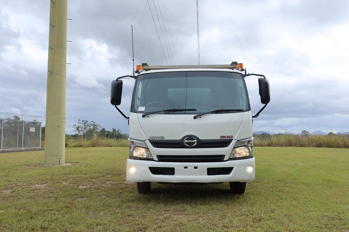 2018 Hino 300 Series 716