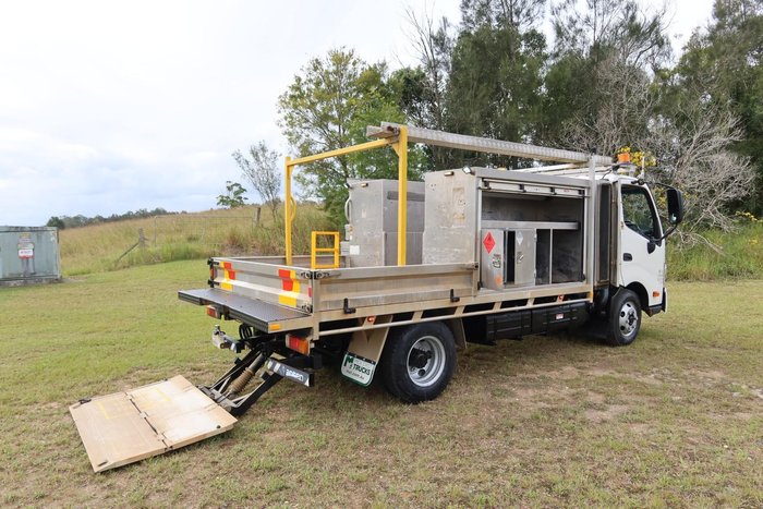 2018 Hino 300 Series 716