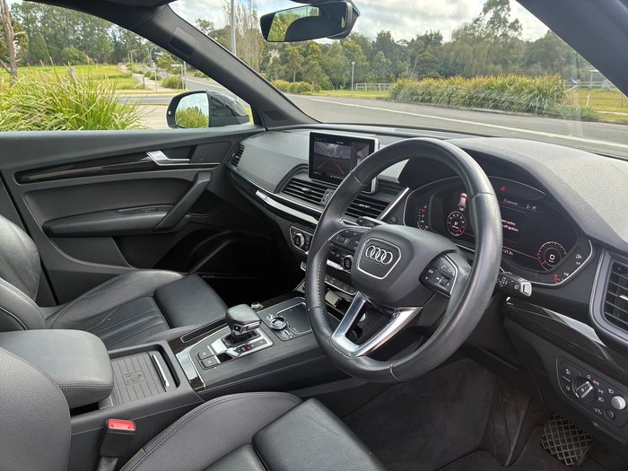 2019 Audi Q5 45 TFSI sport