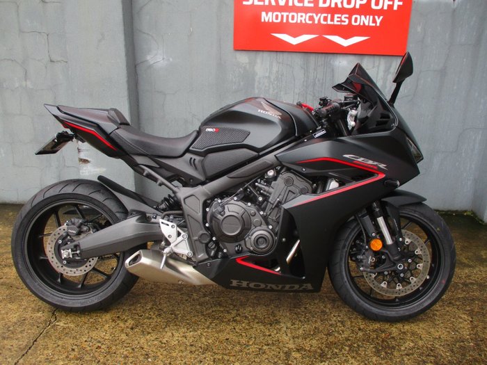 2024 Honda CBR650R BLACK