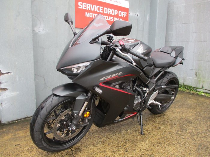 2024 Honda CBR650R BLACK