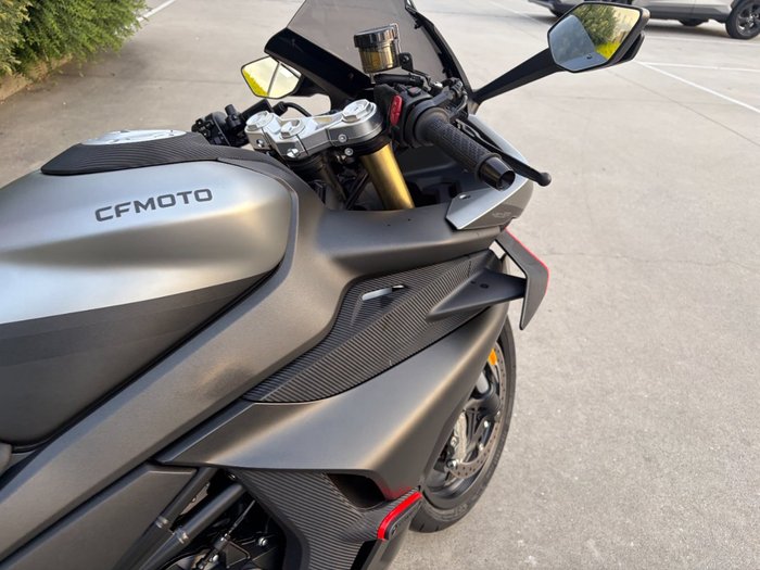 2025 CFMOTO 450 SR S NEBULA BLACK