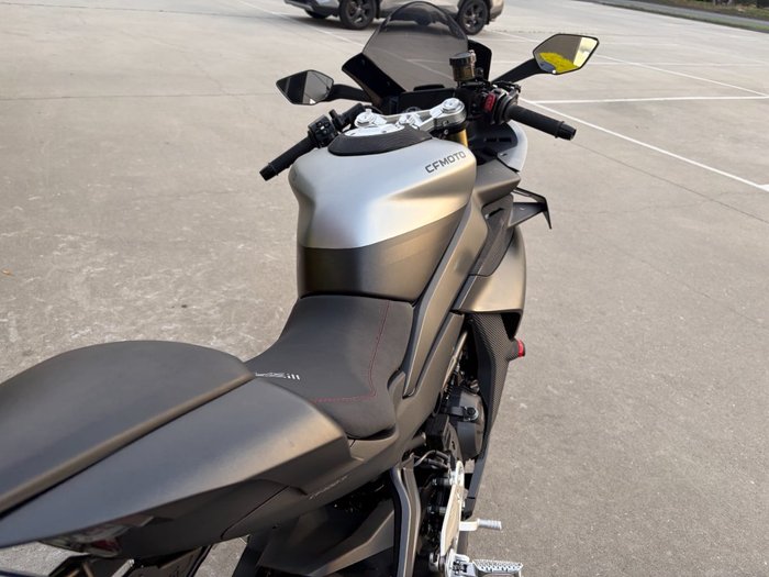 2025 CFMOTO 450 SR S NEBULA BLACK