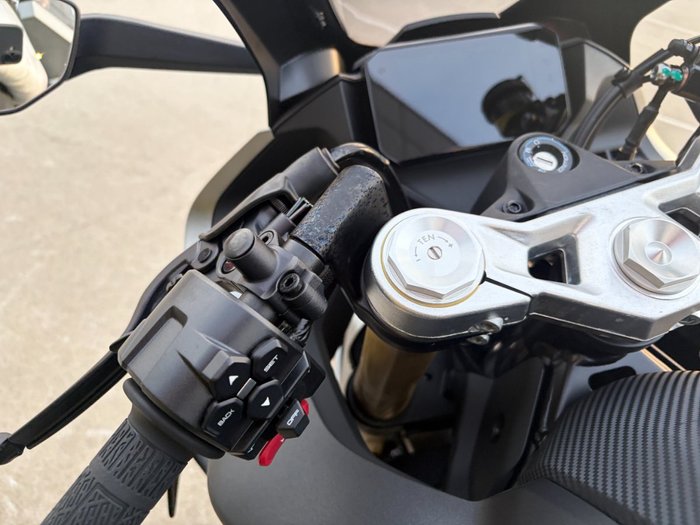 2025 CFMOTO 450 SR S NEBULA BLACK