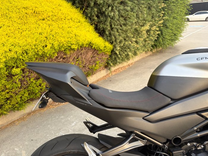 2025 CFMOTO 450 SR S NEBULA BLACK