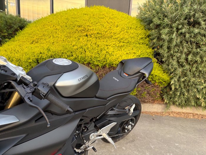 2025 CFMOTO 450 SR S NEBULA BLACK