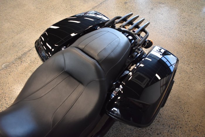 2020 HARLEY-DAVIDSON FLHXS STREET GLIDE SPECIAL