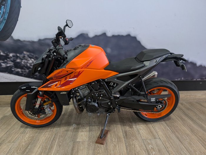 2024 Ktm 990 DUKE
