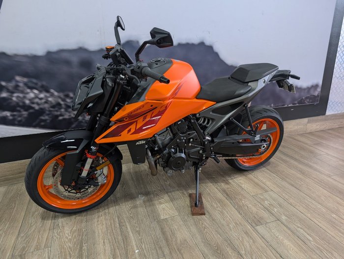 2024 Ktm 990 DUKE