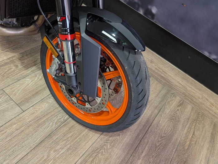 2024 Ktm 990 DUKE
