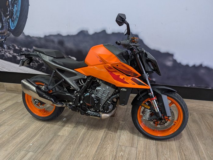 2024 Ktm 990 DUKE