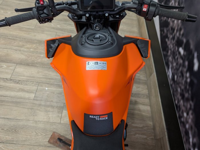 2024 Ktm 990 DUKE