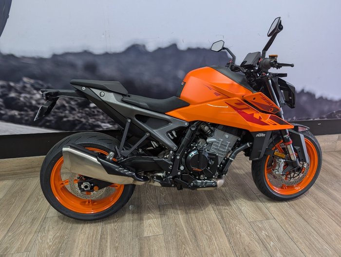 2024 Ktm 990 DUKE
