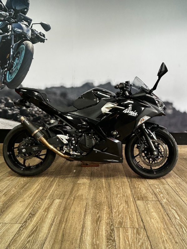 2021 Kawasaki NINJA 400 Black