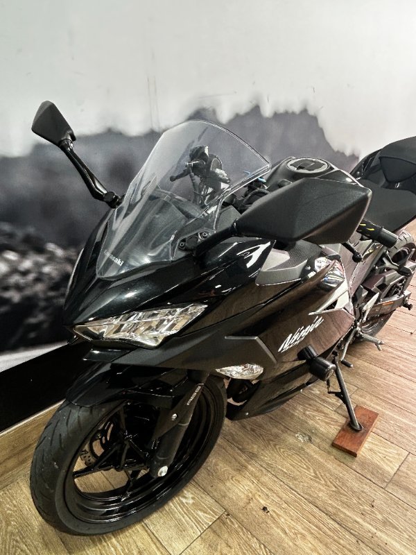 2021 Kawasaki NINJA 400 Black