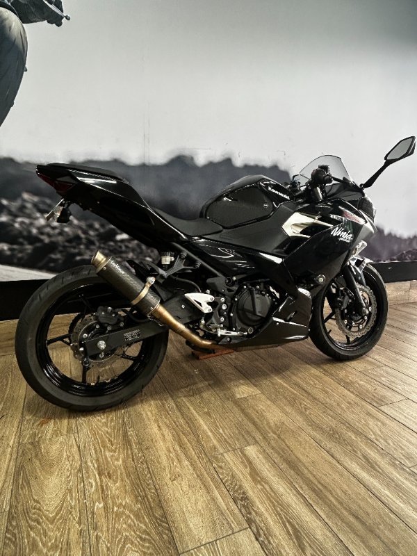 2021 Kawasaki NINJA 400 Black