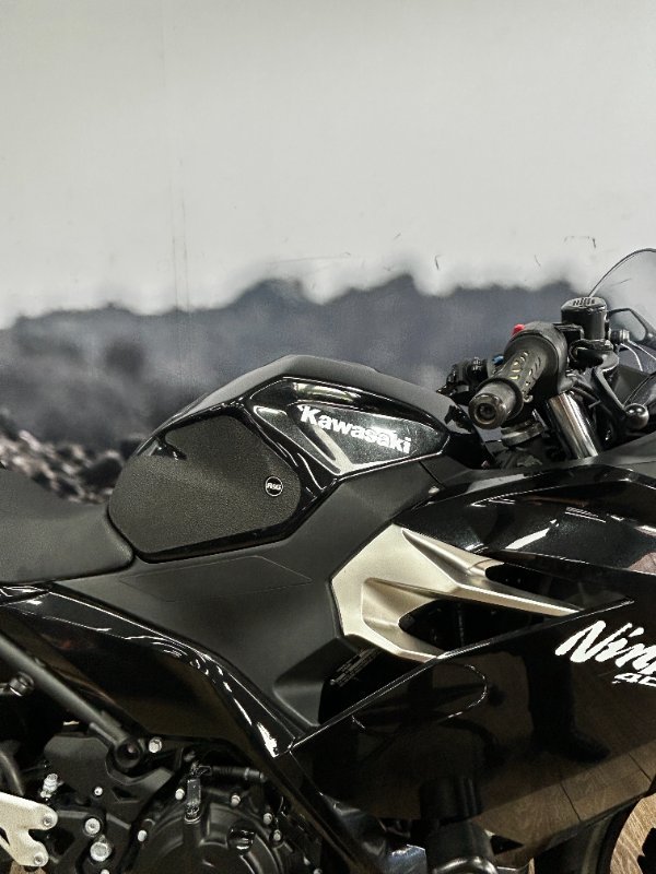 2021 Kawasaki NINJA 400 Black