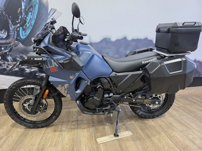 2024 Kawasaki KLR650 (KL650) ADVENTURE BLUE