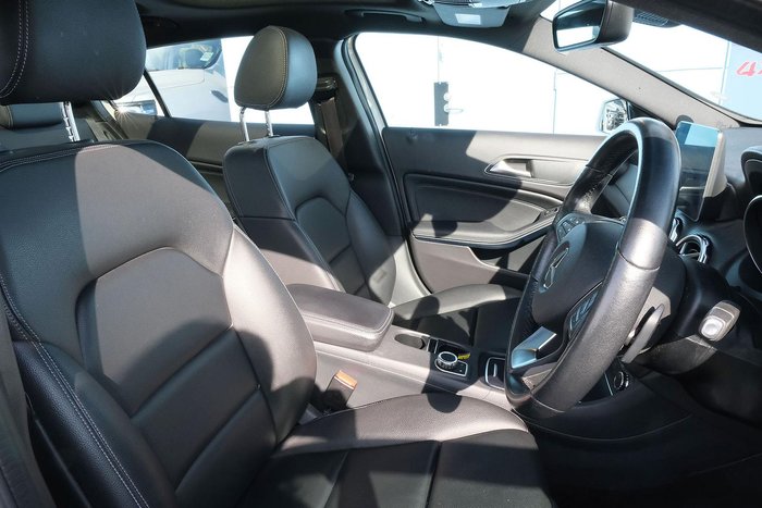 2018 Mercedes-Benz GLA-Class GLA180