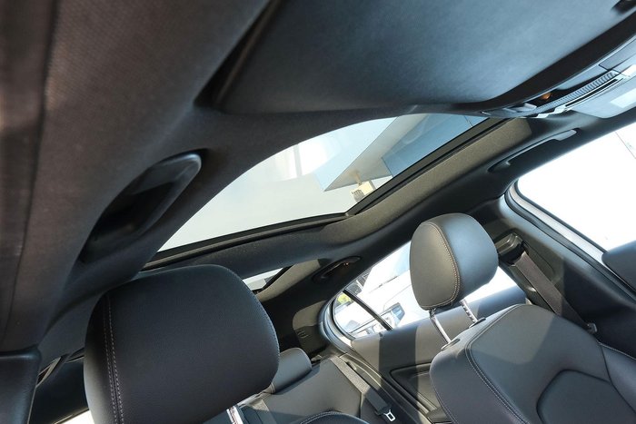 2018 Mercedes-Benz GLA-Class GLA180