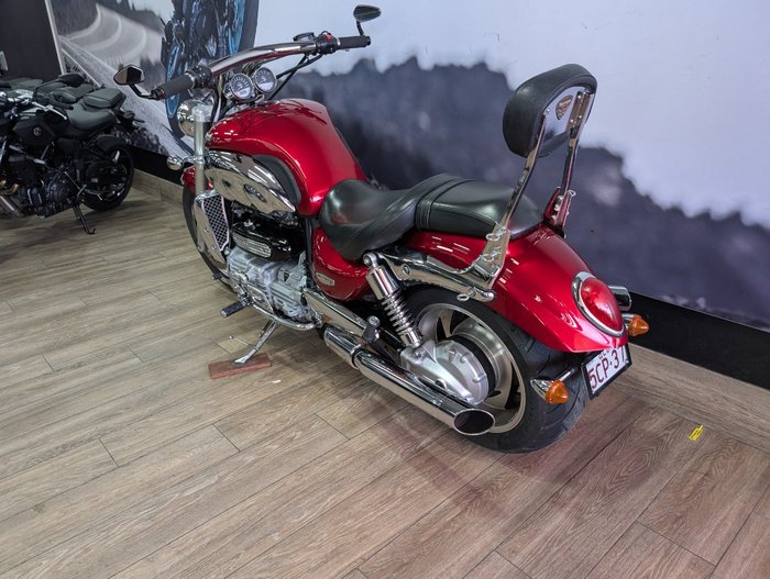 2005 Triumph ROCKET III RED