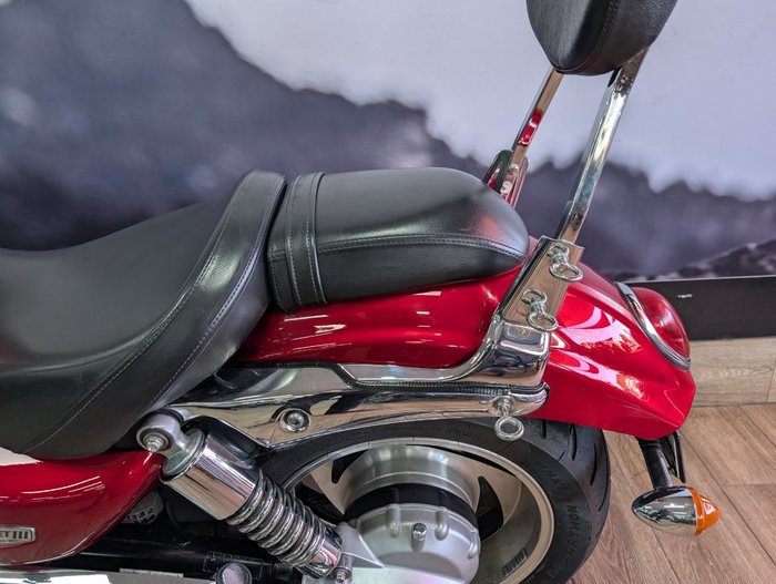 2005 Triumph ROCKET III RED