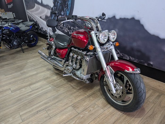 2005 Triumph ROCKET III RED